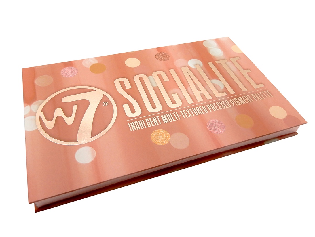 Socialite-1.jpg